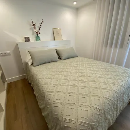 San Mames Con Garaje Incluido Coche Mediano *