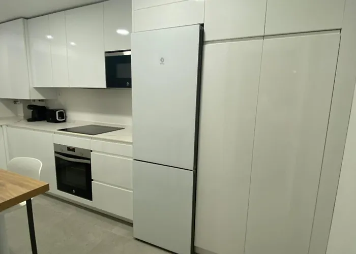 San Mames Con Garaje Incluido Coche Mediano