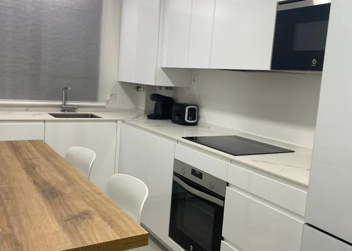 San Mames Con Garaje Incluido Coche Mediano Apartment *