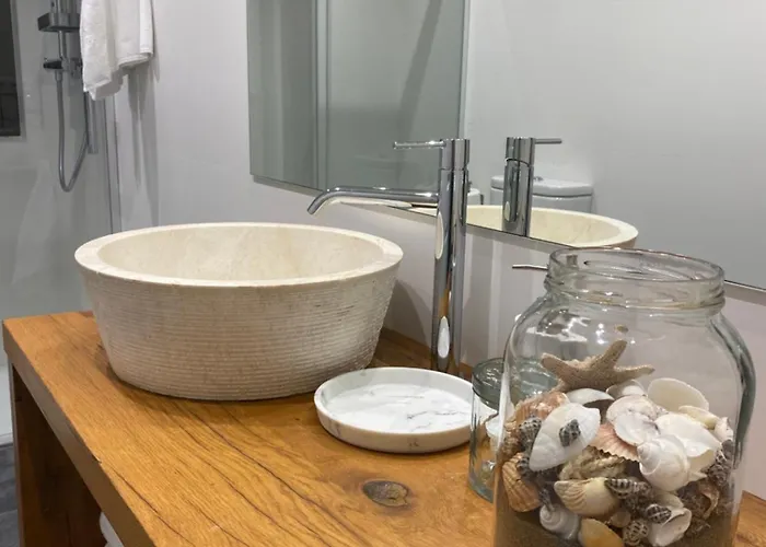 San Mames Con Garaje Incluido Coche Mediano * León